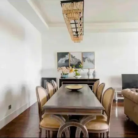 Casa Iza ホームステイ *